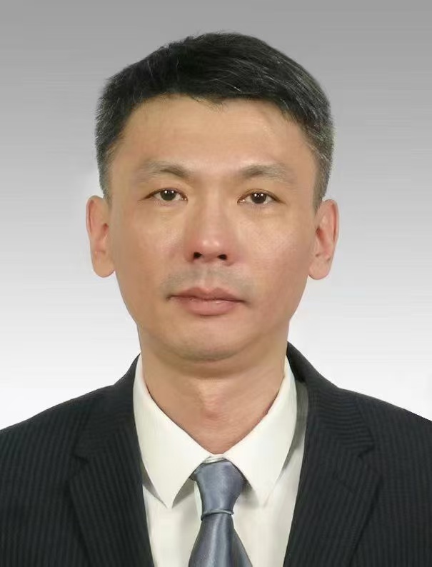 崔玉琪  党组成员、副局长